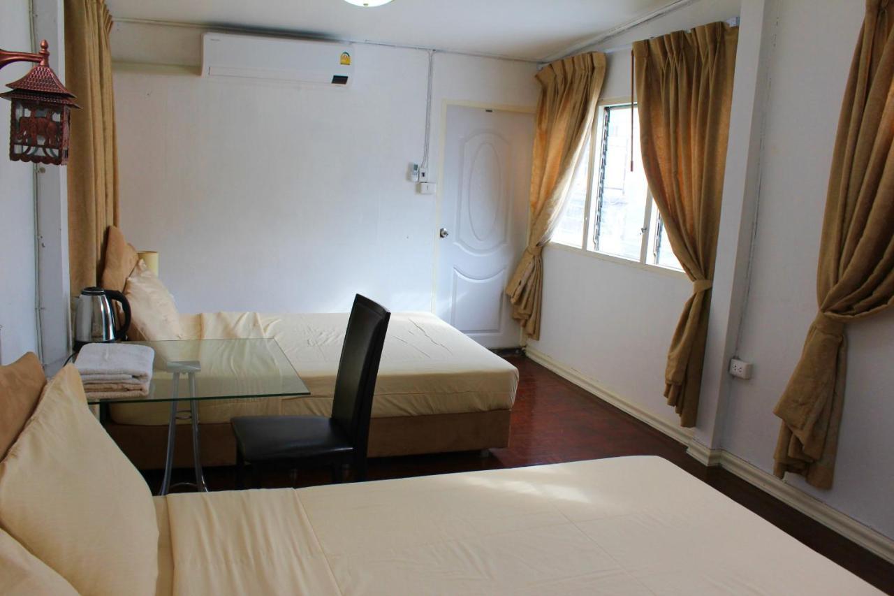 C U Again Hotel Bangkok Kültér fotó
